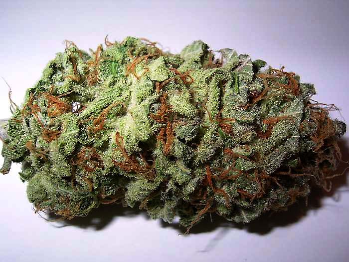 Descarboxilación: por qué la marihuana cruda no coloca (y cómo se activa)